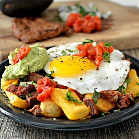 Carne Asada Breakfast Fries #allrecipesfaceless #allrecipesallstars #myallrecipes @allrecipes @HuntsDicedTomatoes #carneasada #breakfast #fries #eggs #huntsdicedtomato Breakfast Fries, Feta Breakfast, Baked Steak, Fried Breakfast, Cheese Burger, Fries Recipe, Swiss Chard, Carne Asada, Breakfast Bake