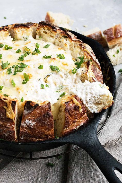 Warm Crab Dip in a Bread Bowl Dip For Dinner, Warm Crab Dip, Cheesy Dip Recipes, Bread Bowl Dip, Crab Dip Recipe, Best Dip Recipes, Hot Appetizers, Crab Dip, Bread Bowl