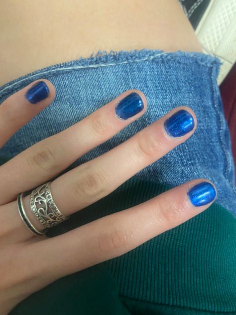 Blue Painted Nails Short, Cool Nail Polish Ideas, Simple Nail Aesthetic, Blue Nail Polish Aesthetic, Cerulean Blue Nails, Chipped Nail Polish Aesthetic, 2011 Nails, Funky Blue Nails, Summer Nail Polish Ideas