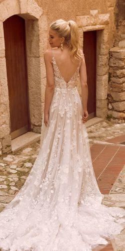 A-Line Wedding Dresses 2020/2021 Collections Overview ★ a line wedding dresses v back with train lace madilanebridal Madi Lane, Gothic Wedding Dress, Pnina Tornai, Wedding Dresses 2020, White Wedding Dress, Top Wedding Dresses, A Wedding Dress, Wedding Dress Trends, Lace Mermaid Wedding Dress