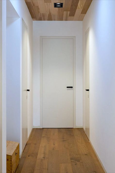 Square Door Frames, Doors With No Frame, Wood Door Frame Modern, Flush Interior Doors, Frameless Doors, Doors Without Frame, Trimless Door Frame, Door Without Frame, Doors Flush With Wall