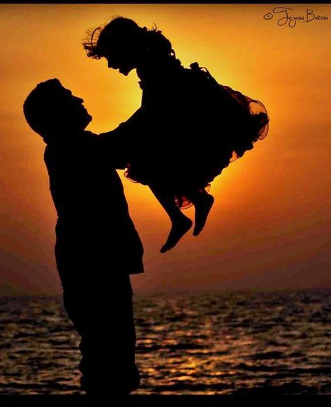 Manipal's Photo Blog  Because a picture paints a thousand words Father Images Pictures, Father And Daughter Love Images, Father And Daughter Images, Father Daughter Photos, Father Daughter Photography, Father And Daughter Love, Fathers Day Images, Father Art, Father Images