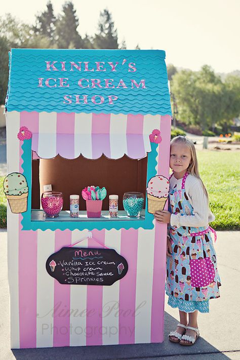 DIY Cardboard Ice Cream Shop | 25+ things to make with cardboard Cardboard Ice Cream Shop, Cardboard Ice Cream Stand, Cardboard Ice Cream, Ice Cream Kids, Ice Cream Stand, Cardboard Box Crafts, Ice Cream Birthday Party, Ice Cream Theme, Diy Ice Cream