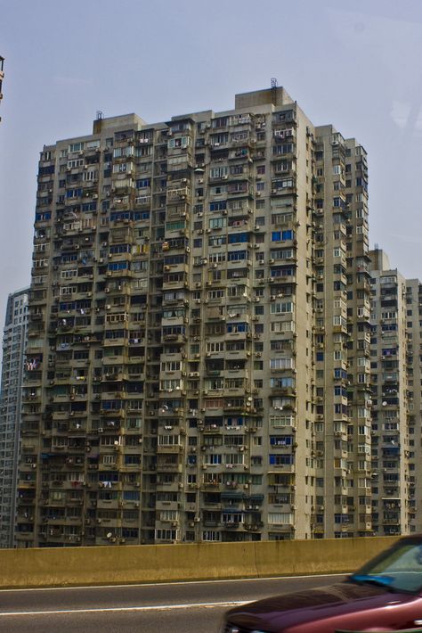 A typical lower class apartment building in China. This is just one of several, vertical slums. But don't get me wrong, they do also have very modern architecture all around. China Apartment Buildings, Brutalist Apartment Building, Soviet Apartment Building, Lower Class Aesthetic, Modern And Traditional Architecture, Brutalism Architecture, Geometric Architecture, Victorian Architecture, Brutalist Architecture