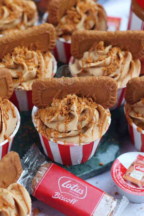 Nutella Rice Krispie Treats, Chocolate And Orange Tart, Biscoff Cupcakes, Speculoos Cookie Butter, Biscoff Recipes, Janes Patisserie, No Bake Lemon Cheesecake, Biscoff Biscuits, Velvet Cookies