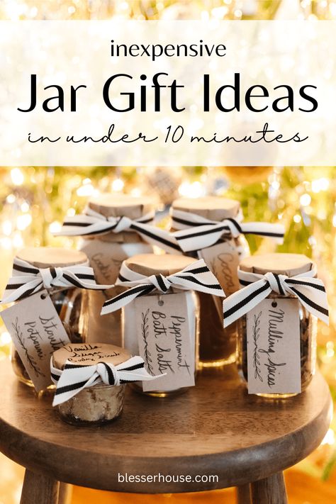 Jar Gift Ideas, Mason Jar Gifts Diy, Mason Jar Christmas Gifts, Diy Easter Gifts, Corner Kitchen, Gift Jar, Diy Xmas Gifts, Small Mason Jars, Jar Ideas