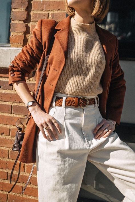 Rust Outfit Ideas, Orange Outfits Ideas, Rust Orange Outfits, Rust Jacket Outfit, Rust Outfits For Women, Rust Color Outfits, Rust Pants Outfit Work, Rust Blazer Outfit, Colorful Professional Outfits