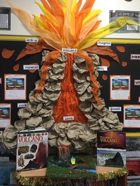 classroom display - Volcano. An explosive display that captures every child in my class! Encouraged them to produce amazing work to be added to this display. With thanks to Gail Brook for sharing this display. Classroom Display Ideas, Primary Classroom Displays, Classroom Wall Displays, Classroom Display Boards, Volcano Projects, Geography Classroom, Science Display, Teaching Displays, Science Classroom Decorations