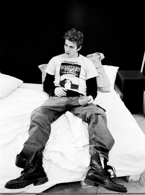 Hayden Christensen Star Wars, Hayden Christensen 90s, Anakin And Padme, Star Wars Anakin, Hayden Christensen, Star Wars Fandom, Anakin Skywalker, Star Wars Episodes, Fan Club