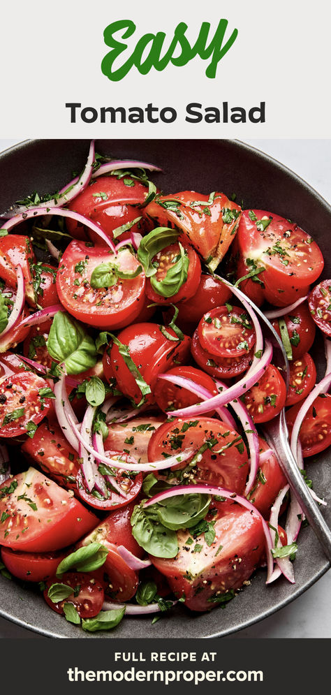 The best tomato salad recipe is one that lets juicy, ripe tomatoes shine bright. Just a few fresh ingredients are all you need to celebrate everyone’s favorite summer treat. Best Tomato Salad, Best Veggies, Summer Tomato Salad, Quick Tomato Salad, Summer Garden Recipes, What To Do With Lots Of Fresh Tomatoes, Summer Salads Healthy, Fresh Tomatoes Recipes, Summer Salad