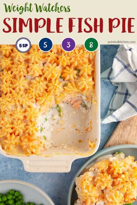 This Easy Fish Pie is perfect for anyone following the Weight Watchers program. Suitable for the Blue (previously Freestyle), Green or Purple plan, this quick & filling WW dinner recipe is freezer friendly & very, very satisfying. #myww #mywwrecipes #wwrecipeswithpoints #fishpie #healthyfishpie #wwdinnerrecipes Ww Flounder Recipes, Weight Watchers Purple Plan Recipes, Ww Shepards Pie Recipe, Ww Blue Plan, Ww Shepherds Pie, Weight Watchers Pasta Recipes, Weight Watchers Pasta, Weight Watchers Casserole, Haddock Recipes