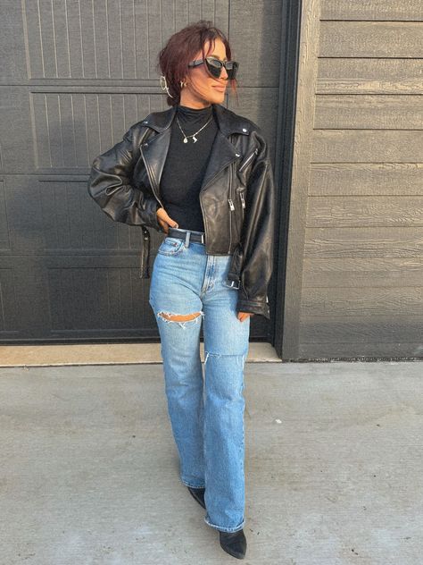 chelseahouska's OOTD Collection on LTK Fall Edgy Outfits, Edgy Winter Outfits, Fall Outfits Edgy, Everyday Outfits Fall, Chelsea Houska, Chelsea Deboer, White Shorts Outfit, Girls Night Out Outfits, Chic Winter Outfits