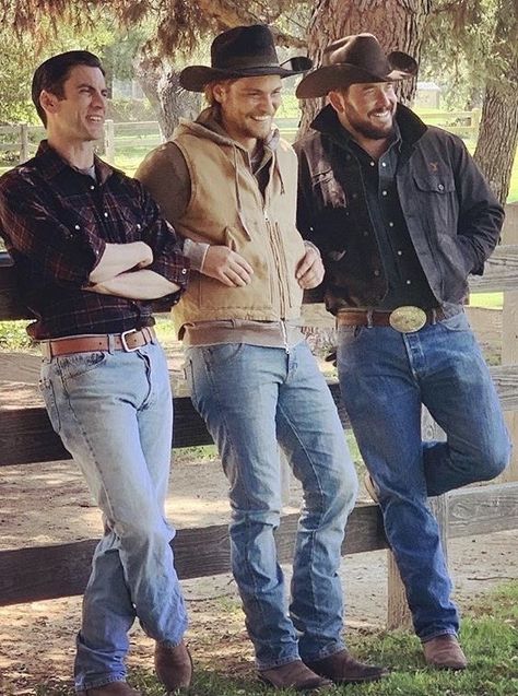 Cowboy Men Outfit, Yellowstone Outfit Ideas, Country Style Men, Western Outfit Men, Country Outfits Men, Mens Cowboy Style, Western Outfits Mens, Cowboy Outfit For Men, Yellowstone Outfits