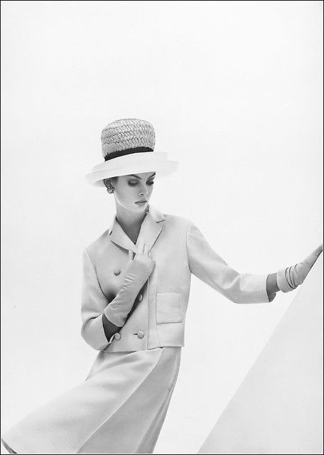 Lamb Jacket, Jean Shrimpton, Irish Fashion, Gordon Parks, Collections Photography, Emanuel Ungaro, French Fashion Designers, Elegant Ladies, Vintage Inspiration