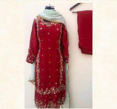 Maroon Punjabi Suit Combination, Combination With Red Colour Suit, Nani Maa, Plazo Suits, Latest Punjabi Suits, Bridal Embroidery, Boutique Suit, Punjabi Suits Party Wear, Punjabi Dresses