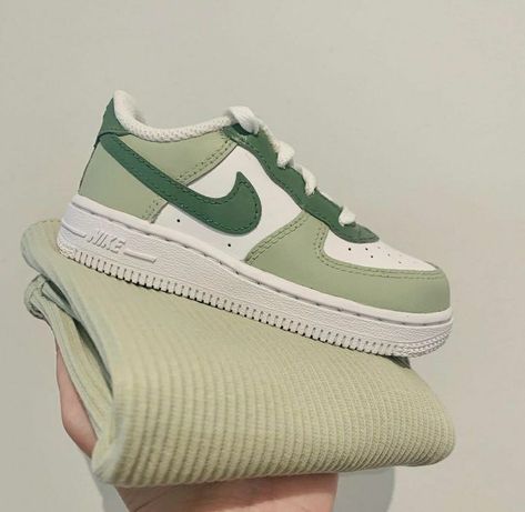 Sage Green Shoes Aesthetic, Green Nike Widget, Pastel Green Jordans, Sage Green Nike Shoes, Sage Green Nikes, Sage Jordans, Green Nike Shoes Aesthetic, Mint Green Jordans, Light Green Nike Shoes