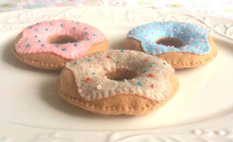 Felt Donut. Set of 3. Felt toy. Felt food. by AllFelted on Etsy, $15.00 Felt Donut, Felt Cake, Gold Sprinkles, Sprinkle Donut, Felt Play Food, Food Play, Sugar Sprinkles, Kawaii Gifts, Felt Food