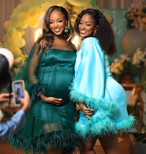 Pregnancy Wedding Outfit Guest, Dresses For Baby Shower, Pregnancy Shoots, Pregnancy Wedding, African Maternity, Maternity Shoot Dresses, African Maternity Dresses, Pregnant Dress, Aso Ebi Lace Styles