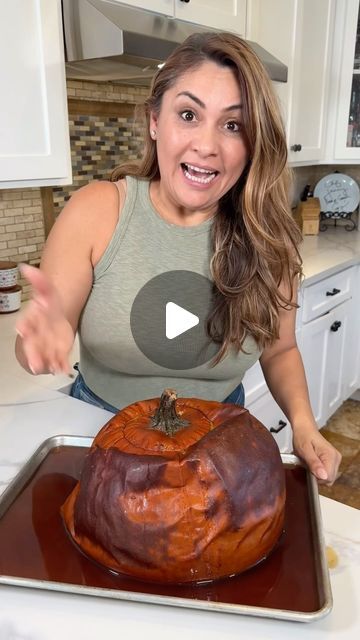 Jenny Martinez on Instagram: "Don’t throw away your pumpkins!!!   I will show you what to do with the leftover pumpkins from Halloween. Love making pumpkin purée because there is so much to do with it. Just freeze and use and you need it. You can get super creative by making from desserts to soups! Y Listo and Enjoy!   #pumpkin #pumpkins #puree #mexican #style #foodblogger #reels #explorepage" Cooking With Pumpkin, What To Do With Pumpkins, Leftover Pumpkin Puree, Making Pumpkin Puree, Jenny Martinez, Princess Pumpkin, Halloween Love, Leftover Pumpkin, Mexican Style