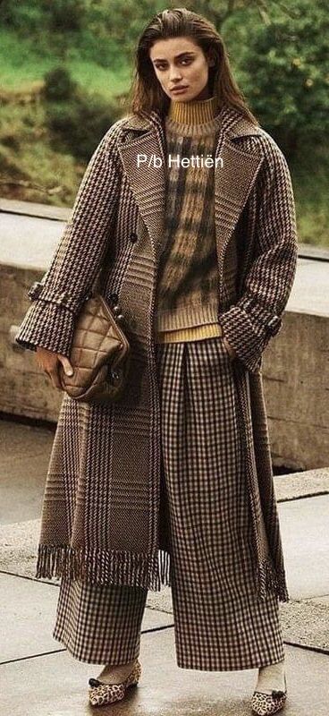 Country Fashion, Black Tweed, Weekend Max Mara, Tweed Coat, Tres Chic, Carrie Bradshaw, Fashion Sewing, Boss Lady, Max Mara