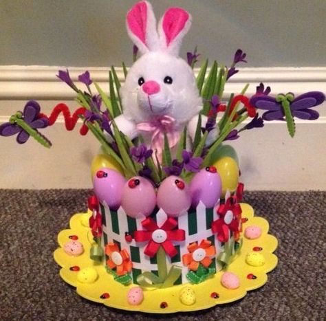 Easter Bonnet Ideas, Easter Bonnets For Boys, Girls Easter Bonnet, Easter Bonnet Competition, Easter Hat Parade, Christian Wreath, Easter Crafts For Adults, Easter Craft Decorations, Easter Hats