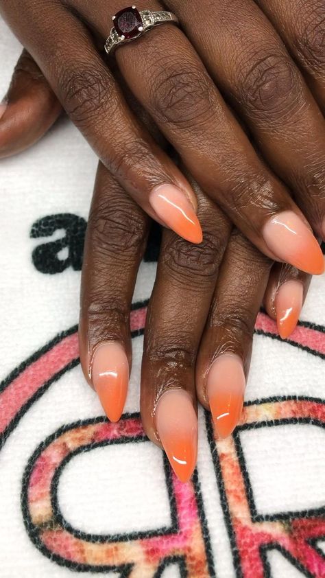 Orange Ombre Nails Almond, Orange Ombre Nails With Design, Ombré Orange Nails, Orange Ombre Acrylic Nails, Ombre Orange Nails, Fall Ombré Nails, Ombre Nails Fall Colors, Ombre Nails Orange, Almond Ombre Nails