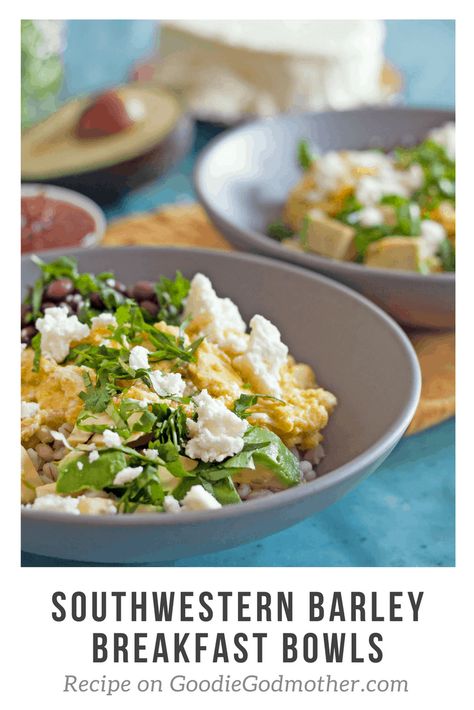 Southwestern Barley Breakfast Bowls Breakfast Barley Recipe, Whole Foods Breakfast, Barley Breakfast, Breakfast To Go, Foods Breakfast, Breakfast Bowls Recipe, Barley Recipe, Weekday Breakfast, Breakfast Bread Recipes