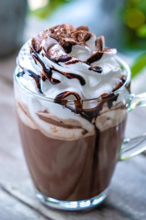 Almond Milk Hot Chocolate (Low calorie!) - The Big Man's World ® Hot Chocolate With Almond Milk Recipe, Hot Cocoa With Almond Milk, Chocolate Almond Milk Recipes, Almond Milk Drink Recipes, Hot Milk Drink, Almond Milk Hot Chocolate Recipe, Hot Chocolate With Almond Milk, Almond Milk Hot Chocolate, Starbucks Drinks To Order