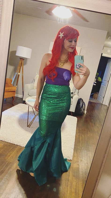 Ariel Fancy Dress, Ariel Costume, Halloween Costumes Redhead, Diy Princess Costume, Beach Costume, Ariel Cosplay, Ariel Costumes, Glittery Dress, Little Mermaid Costume