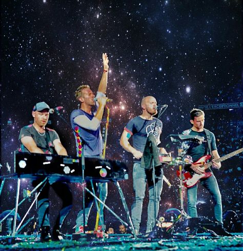 Coldplay Concert Aesthetic, John Mayer Poster, Coldplay Poster, Coldplay Band, Coldplay Wallpaper, Enya Music, Coldplay Chris, Cold Play, Chris Martin Coldplay