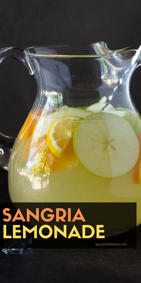 Pineapple Lemonade Recipe, Easy Lemonade, Summer Sangria Recipes, Easy Lemonade Recipe, Batch Cocktail Recipe, Strawberry Lemonade Recipe, Homemade Lemonade Recipes, Pineapple Lemonade, Recipes For Summer