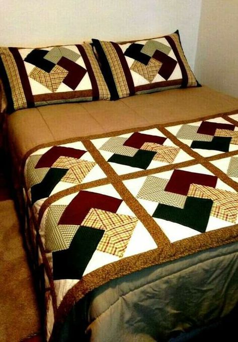 Colchas Quilting, Patchwork Quilting Designs, Pineapple Quilt, Patchwork Table Runner, Quilted Table Runners Patterns, Quilt Square Patterns, Bantal Sofa, Beginner Quilt Patterns, Patchwork Quilt Patterns