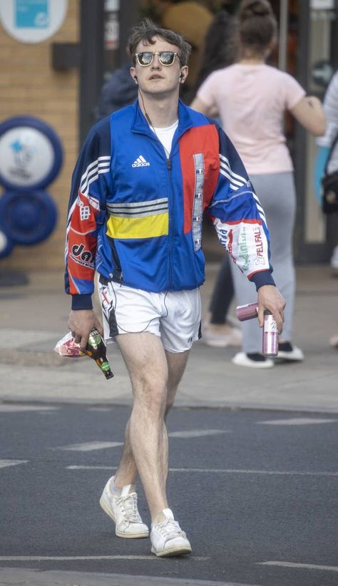 But Paul Mescal's latest paparazzi pic proves that it's actually a Hot Irish Boy Summer. Let me tell you, I am PARCHED!!! The Kings Of Summer, Paul Mescal, Rugby Shorts, Irish Boys, Guys Clothing Styles, Normal People, Summer Boy, Sports Jacket, Summer Casual