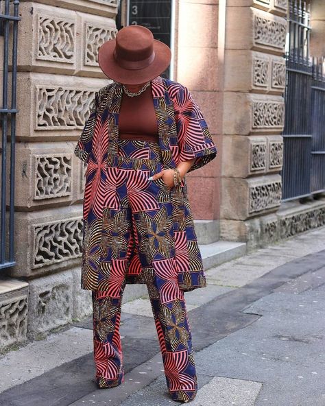 Wax Styles, Trouser And Top, Afro Design, Kimono Styles, Ankara Trousers, African Print Pants, Mode Kimono, African Styles, African Print Clothing