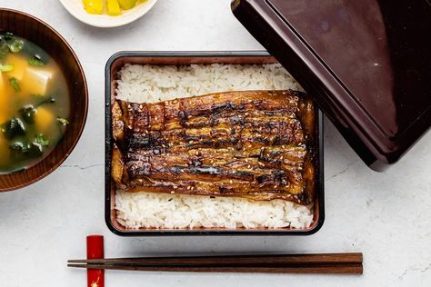 Get the full recipe for delicious Vegan Unagi Don (Grilled Eggplant "Eel" Rice Bowl) by Lisa Kitahara of Okonomi Kitchen here. Eggplant Eel, Vegan Unagi, Unagi Don, Pan Fried Eggplant, Okonomi Kitchen, Unagi Sauce, Nori Seaweed, Baked Eggplant, Grilled Eggplant