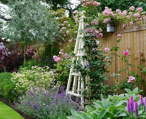 Ideas Para Decorar Jardines, Small Cottage Garden Ideas, Cottage Garden Design, Backyard Inspiration, Have Inspiration, Front Yard Garden, Garden Borders, Small Garden Design, Garden Cottage