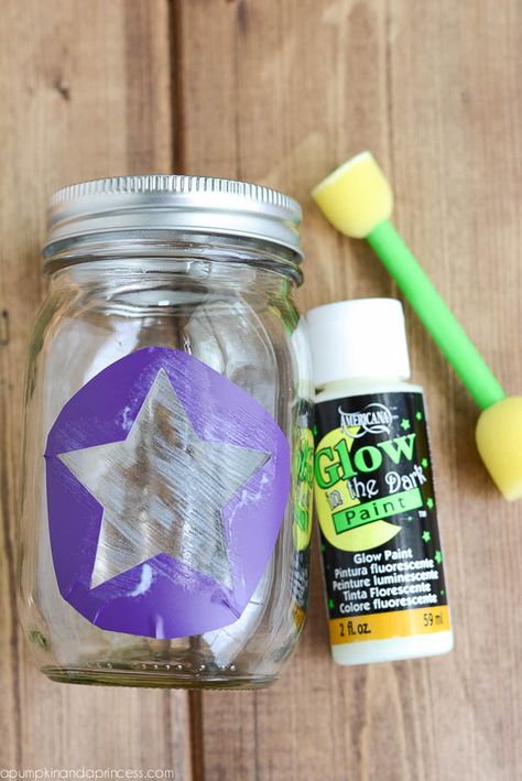 Glow-in-the-dark Mason Jars - A Pumpkin And A Princess Glow In The Dark Jars Diy, Glow In The Dark Mason Jars, Neon Crafts For Kids, Glow Jars Diy, Glow In The Dark Lanterns, Jars With Lights Inside, Glow In The Dark Jars, Glow Jar, Glow Stick Jars