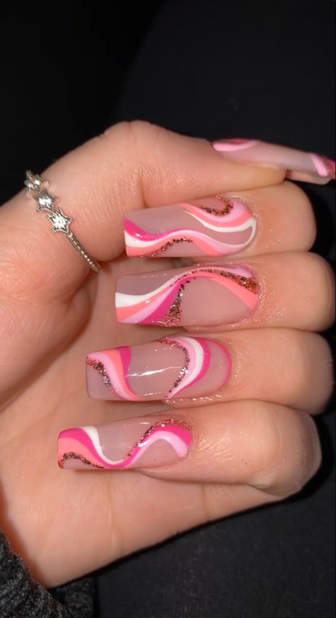 Acrylic Nail Swirl Designs, Pink Lines Nails, Pink Nails Swirl Design, Pink Nail Swirl Designs, Purple Nails Swirl Design, Colorful Swirls Nails, Line Work Nails, Pink Purple Swirl Nails, Valentines Nails Pink