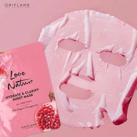 #sadia_beauty_glam Love nature Vitality SHEET MASK 🎭 All skin Type With Orange 🍊 & oat 🤯........ Love Nature Antioxidant SHEET MASK 🎭 All skin type with pomegranate & Grapes 🍇 Love Nature Hydrate & Clarify SHEET MASK 🎭 All skin type With Organic pomegranate 😲....... Naturally invigorating sheet mask, designed to clarify, hydrate, and exfoliate skin for a renewed, clarified complexion. With skin-toning and conditioning Organic Pomegranate extract. Made from biodegradable, sustainably sour... Exfoliate Skin, Collagen Mask, Luminous Skin, Mascara Facial, How To Exfoliate Skin, Love Nature, Sheet Mask, Luxury Skincare, Skin Type