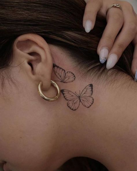 Butterfly Couple Tattoo, Butterfly Tattoo On Neck, Butterfly Couple, Neck Ideas, Butterfly Neck Tattoo, Side Wrist Tattoos, Behind Ear Tattoos, Simple Tattoos For Women, Couple Tattoos Unique