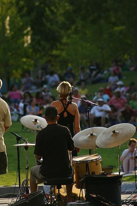 Enjoy Free Outdoor Concerts This Summer at OKC's Myriad Gardens Outdoor Live Music, Scenario Planning, Concert Outdoor, Things To Do In Oklahoma, Outdoor Music Festival, Reggae Festival, Summer Concerts, Live Music Photography, Music Concerts