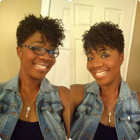 Short Jerry Curl Crochet Jheri Curl Hairstyles Short, Short Jerry Curl Hairstyles, Mahogany Braids, Jerry Curl Crochet Hair, Short Crochet Hairstyles, Bob Sewin, Short Crochet Braid Styles, Pixie Crochet, Curl Hairstyles