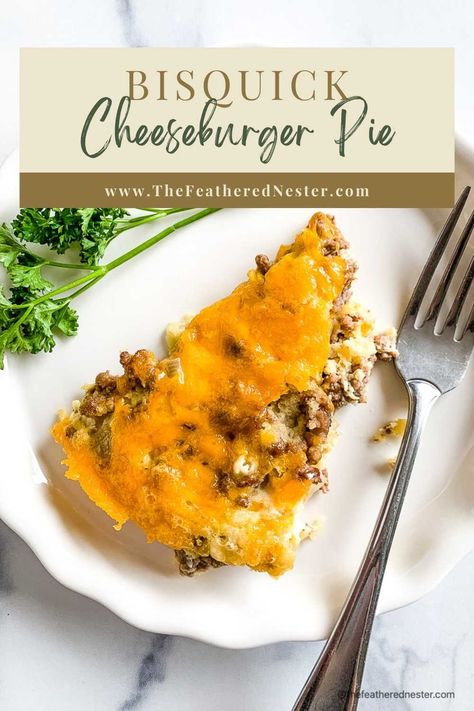 This Bisquick cheeseburger pie recipe makes a hearty meal that is so good, it's sure to become a weeknight favorite! Make a cheese-lover's dream come true with another twist on Bisquick's impossible pie. This Bisquick cheeseburger pie is totally beefy, cheesy, and delicious that melts together in the oven, creating an irresistible crust! Bisquick Impossible Cheeseburger Pie, Bisquick Cheeseburger Pie, Cheeseburger Pie Bisquick, Easy Bisquick Recipes, Bisquick Pie, Diy Bisquick, Impossibly Easy Cheeseburger Pie, Impossible Cheeseburger Pie, Stovetop Chili