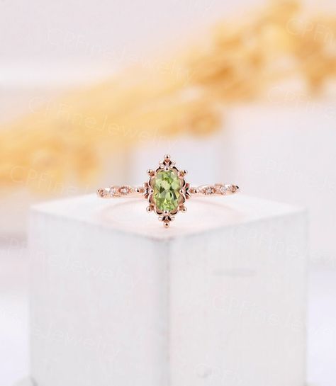 Nature Inspired Engagement Rings Rose Gold, Olivine Engagement Ring, Peridot Engagement Rings Gold, Peridot Engagement Rings Vintage, Natural Stone Engagement Ring, Peridot Ring Engagement, Peridot Wedding Ring, Peridot Ring Gold, Peridot Rings