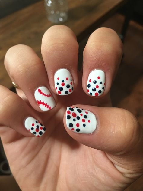 Baseball Inspired Nails, Baseball Gel Nails, Baseball Toe Nail Designs, Baseball Nail Ideas, Baseball Nails Design Mom, Giants Nails, Baseball Nail Designs, Baseball Outfits, Press On Nails Size