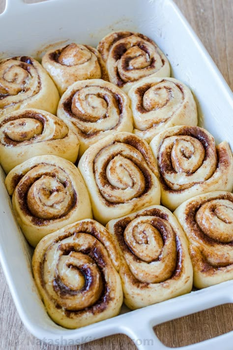 Big, soft, homemade Cinnamon Rolls have the best cream cheese icing and they always disappear fast. As my sister puts it, they are "better than Cinnabon!" #cinnamonrolls #cinnamonrollrecipe #cinnamonrollsrecipe #sweetbuns #cinnamonrollsicing #natashaskitchen #thanksgiving #christmas Recipe For Cinnamon Rolls, Best Icing, Easy Cinnamon Rolls Recipe, Cinnamon Roll Icing, Cinnabon Cinnamon Rolls, Cinnamon Roll Recipe Homemade, Cinnamon Roll Bake, Cinnamon Donuts, Cinnamon Rolls Easy