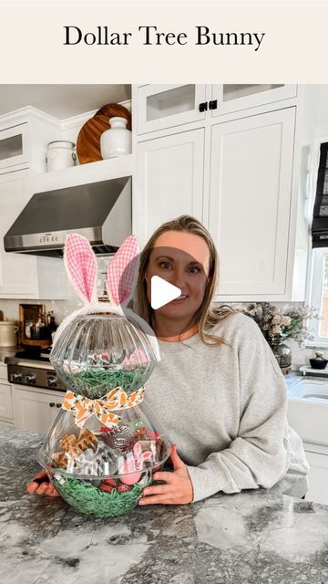 Jordan farmer on Instagram: "Let’s make an Easter Bunny Basket using items from the Dollar Tree! Got this idea from @the_magnolia_mercantile All you need are two large clear bowls, and two small bowls. You can find those in the party section. Then add some grass to the bowls and goodies. Tape up both sets of bowls with packing tape, tape the small bowl to the top of the large bowl. Tie on a ribbon, glue on some cotton balls for a tail and glue on bunny ears, also from the Dollar Tree! I love how this turned out! Better get your supplies now! #dollartreefinds #dollartreecrafts #easterbasket #dollartreediy #easterdecor 
DIY
Craft
Easter
Dollar tree 
Dollar tree craft 
Kid gift" Dollar Tree Easter Basket Ideas, Small Easter Basket Ideas, Dollar Tree Easter Basket, Big Easter Eggs, Easter Egg Gifts, Easter Baskets To Make, Clear Bowls, Easter Bunny Basket, Kids Easter Basket