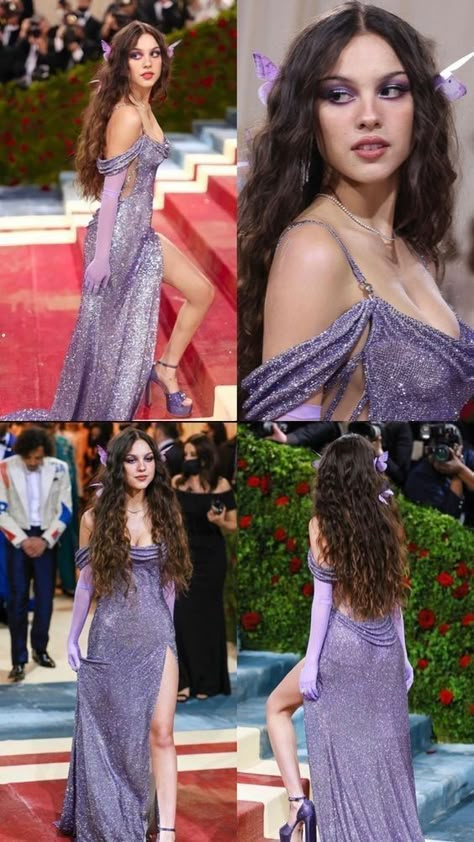 Be On Tv, Prom Dress Inspiration, Pretty Prom Dresses, Fete Halloween, Olivia Rodrigo, Fancy Dresses, Skirt Top, Look Fashion, Pretty Dresses