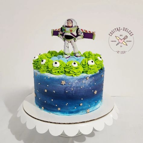 Toy Story Buzz Lightyear Cake, Buzz Lightyear Smash Cake, Buzz Lightyear First Birthday, Buzz Lightyear Sheet Cake, Buzz Lightyear Cakes, Buzz Cake Lightyear, Buzz Lightyear Cake Ideas, Buzz Light Year Birthday Cake, Buzzlight Year Cake Ideas