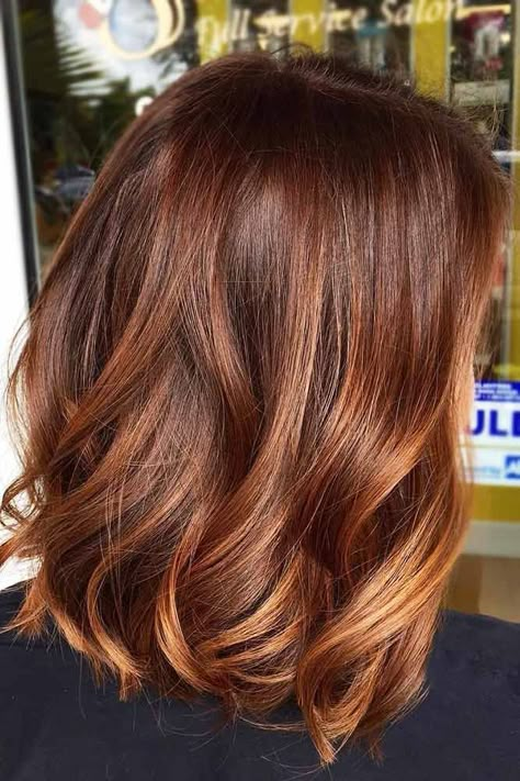 Red Hair Brown Eyes, Hair Color 2017, Cinnamon Hair Colors, Dark Red Hair Color, Cinnamon Hair, Rambut Brunette, Blue Ombre Hair, Dark Red Hair, Hair Color Auburn